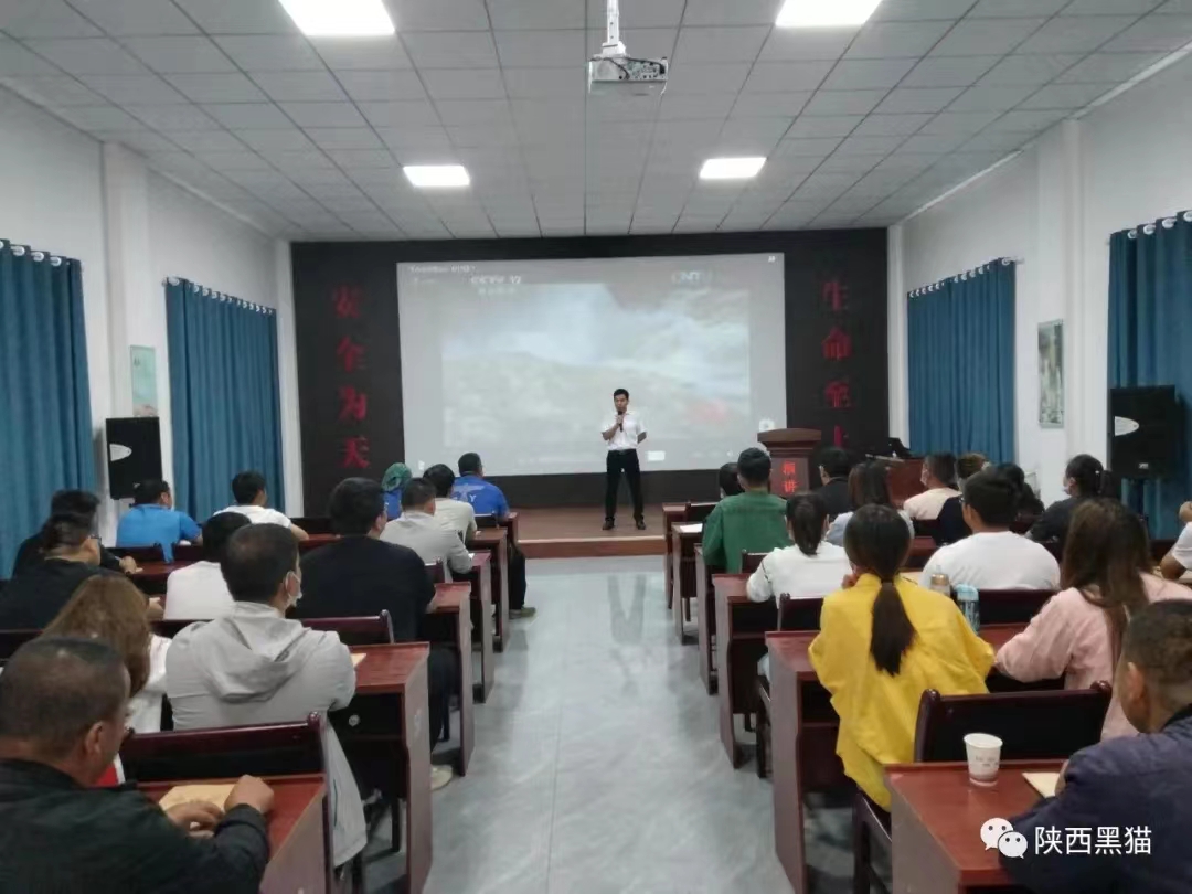 张掖宏能煤业有序开展砖厂新员工岗前教育培训 张掖宏能煤业有序开展砖厂新员工岗前教育培训